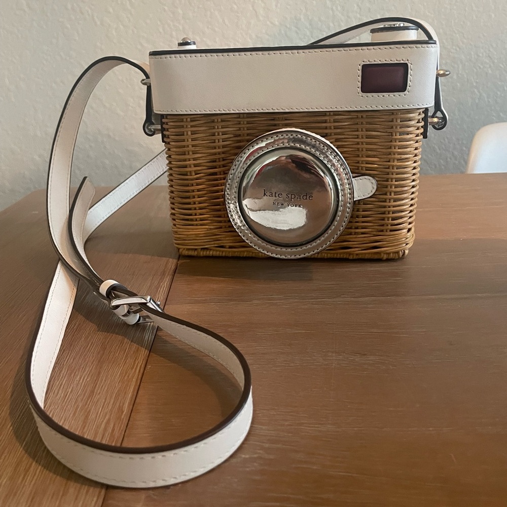 kate spade 3D wicker camera crossbody in white